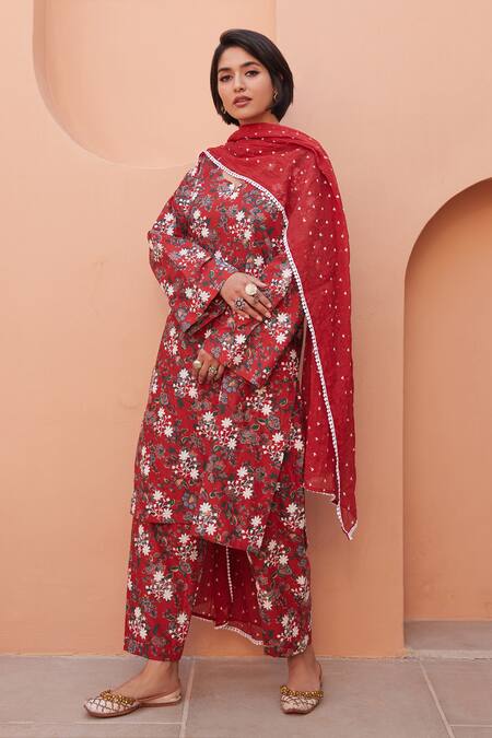 Gulabo Jaipur_Red Cotton Embroidery Round Neck Anjum Straight Kurta Set_Online_at_Aza_Fashions