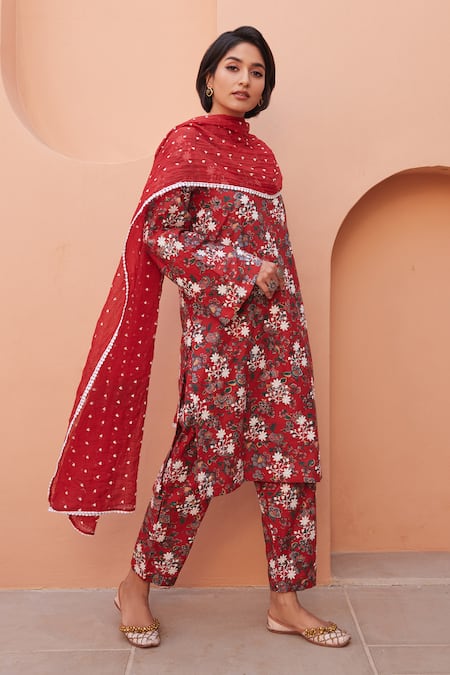 Buy_Gulabo Jaipur_Red Cotton Embroidery Round Neck Anjum Straight Kurta Set_Online_at_Aza_Fashions