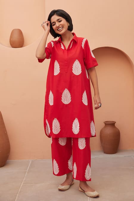 Gulabo Jaipur_Red Cotton Embroidery Collared Khalak Kurta And Pant Co-ord Set _Online_at_Aza_Fashions