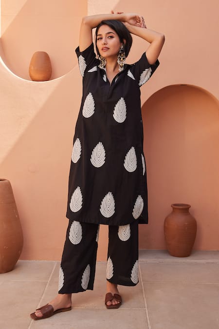 Buy_Gulabo Jaipur_Black Cotton Embroidery Collared Khalak Kurta And Pant Co-ord Set _Online_at_Aza_Fashions