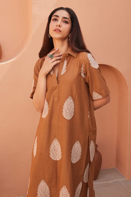 Buy_Gulabo Jaipur_Brown Cotton Embroidery Collared Khalak Kurta And Pant Co-ord Set _Online_at_Aza_Fashions