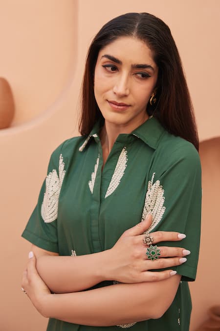 Gulabo Jaipur_Green Cotton Embroidery Collared Khalak Kurta And Pant Co-ord Set _Online_at_Aza_Fashions