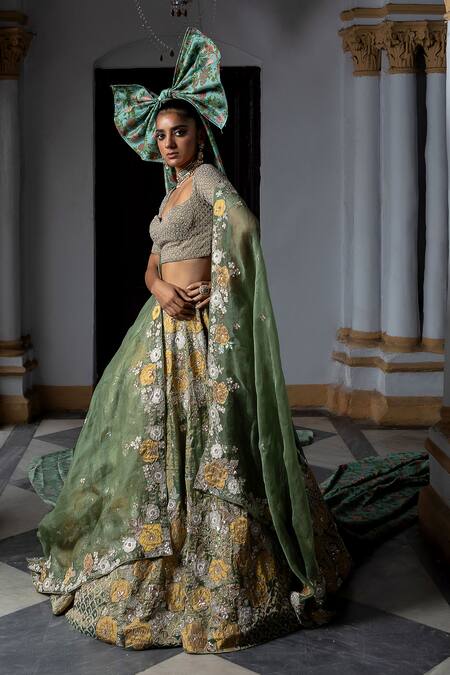 Shop_Aangan By Parul_Green Embroidery, Sequins Sweetheart Neck Verdant Muse Lehenga Set _Online_at_Aza_Fashions