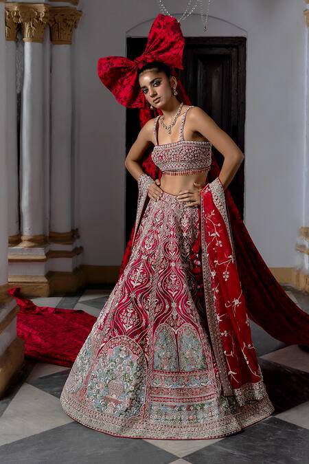Aangan By Parul_Red Sequins, Beads, Embroidery Square Neck Eclipsed Ruby Lehenga Set _Online_at_Aza_Fashions