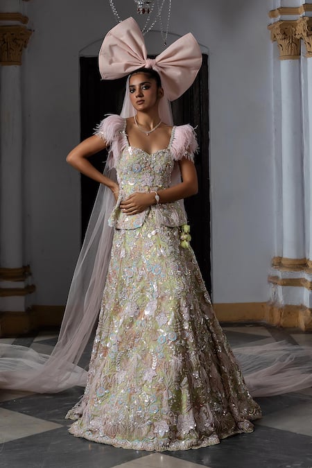 Shop_Aangan By Parul_Green Organza Embroidery Sweetheart Neck Classical Amethyst Charm Gown _Online_at_Aza_Fashions