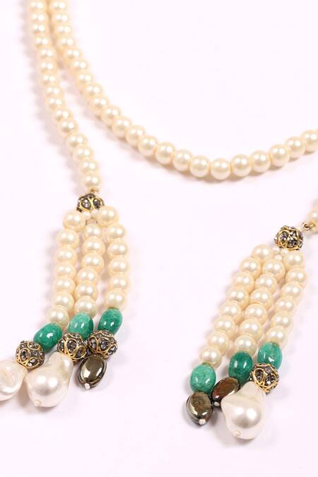 Buy Dugran By Dugristyle White Thandi Chamak Necklace Online at Aza Fashions Buy_Dugran By Dugristyle_White Thandi Chamak Necklace _Online_at_Aza_Fashions