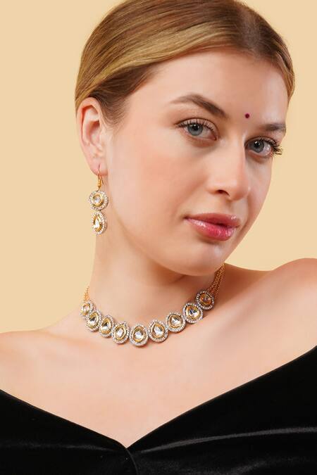 Shop Dugran By Dugristyle Gold Plated Sunehri Dhoop Necklace Online at Aza Fashions Shop_Dugran By Dugristyle_Gold Plated Sunehri Dhoop Necklace _Online_at_Aza_Fashions