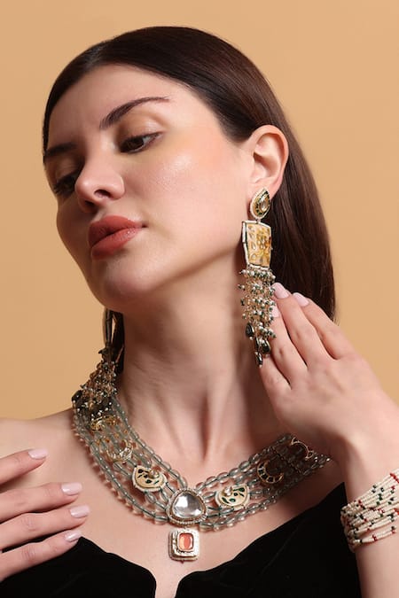 Dugran By Dugristyle Green Sabz Umeed Necklace at Aza Fashions Dugran By Dugristyle_Green Sabz Umeed Necklace _at_Aza_Fashions