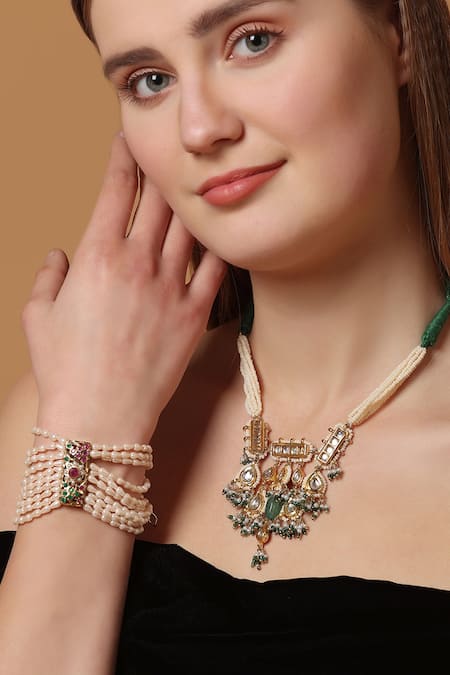 Shop Dugran By Dugristyle Multi Color Hari Shaam Necklace Shop_Dugran By Dugristyle_Multi Color Hari Shaam Necklace