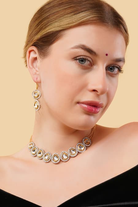 Shop Dugran By Dugristyle Gold Plated Stones Sona Sa Asar Necklace With Earring Online at Aza Fashions Shop_Dugran By Dugristyle_Gold Plated Stones Sona Sa Asar Necklace With Earring _Online_at_Aza_Fashions