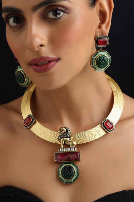 Shop_Swabhimann_Gold Plated Imitation Gemstones Emerald And Ruby Hasli Necklace Set_Online_at_Aza_Fashions