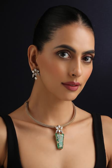 Swabhimann_Green Crystals, Pearls Emerald Hasli Necklace Set _Online_at_Aza_Fashions