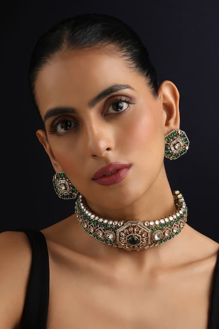 Swabhimann_Green Imitation Gemstones Emerald And Polki Choker Necklace Set _Online_at_Aza_Fashions