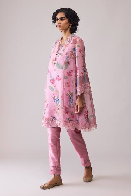 Buy_Bunka_Pink Organza Embroidery, Lace V-neck Farida Print Kurta Set _Online_at_Aza_Fashions
