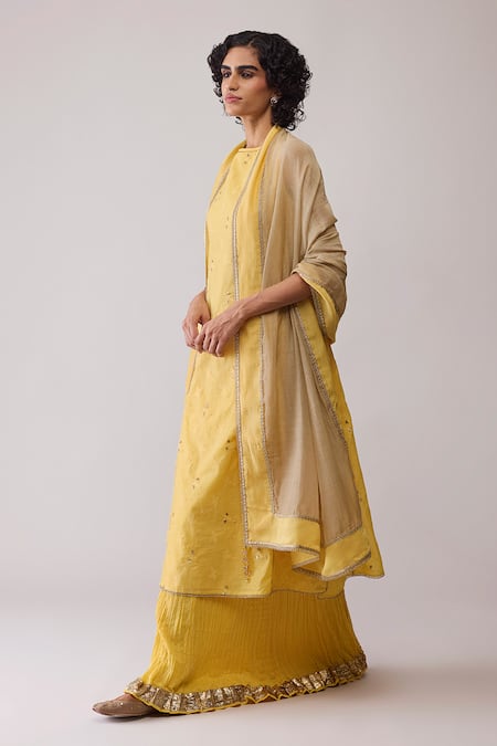 Bunka_Beige Chanderi Embroidery Inayat Yellow Dupatta _Online_at_Aza_Fashions