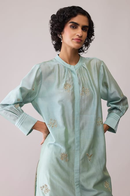 Shop_Bunka_Sky Blue Chanderi Embroidery Round Neck Ina Mint Kurta Set _Online_at_Aza_Fashions