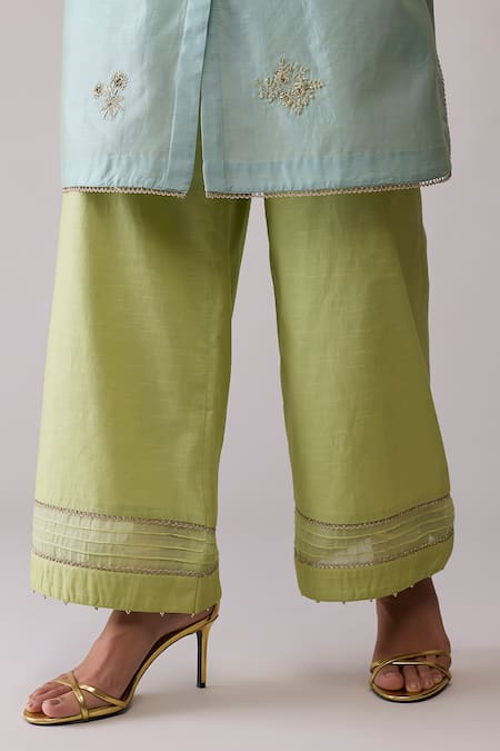 Bunka_Sky Blue Chanderi Embroidery Round Neck Ina Mint Kurta Set _at_Aza_Fashions