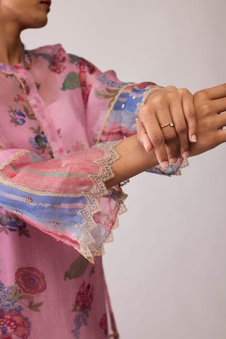 Bunka_Pink Organza Lace Round Neck Tara Printed Kurta With Pant _at_Aza_Fashions