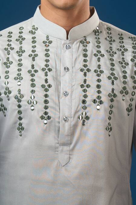 Rng Safawala_Green Cotton, Silk Mirrors, Embroidery Ombre Kurta Set _at_Aza_Fashions