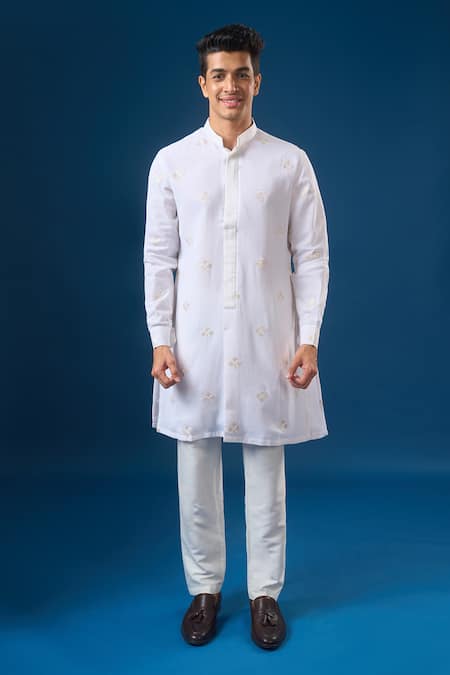 Buy_Rng Safawala_White Georgette Embroidery, Sequins Kurta _Online_at_Aza_Fashions