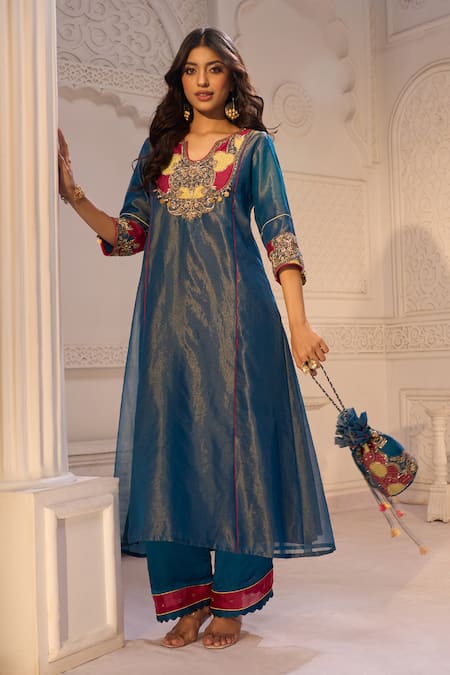 Aariyana Couture_Blue Tissue, Linen, Satin Embroidery, Tassels Split V-neck Kurta And Pant Set_Online_at_Aza_Fashions
