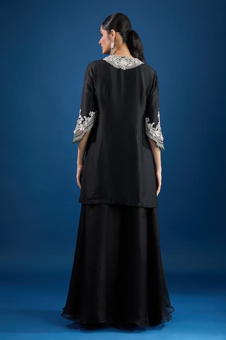 Prisho Black Designer Embroidered Kurta Set 