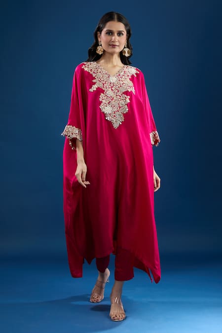 Buy_Prisho_Fuchsia Embroidery V-neck Pink Designer Kaftan And Pant Set _Online_at_Aza_Fashions