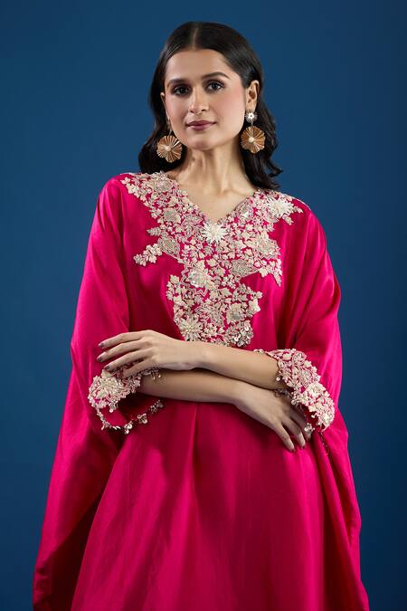 Buy_Prisho_Fuchsia Embroidery V-neck Pink Designer Kaftan And Pant Set 