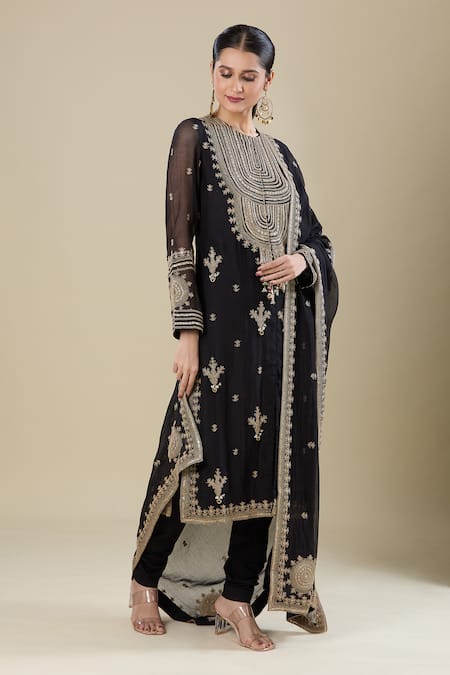 Shop_Anamika Khanna_Black Embroidery Round Neck Kurta Set _Online_at_Aza_Fashions