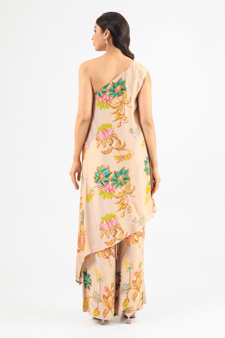 Amrood Beige Floral Embroidered Kurta & Flared Pant 