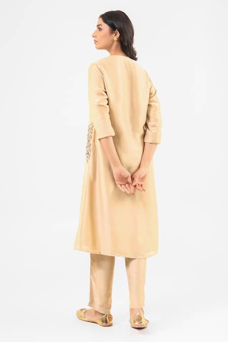 Amrood Beige Royal Silk Kurta & Pant Set 
