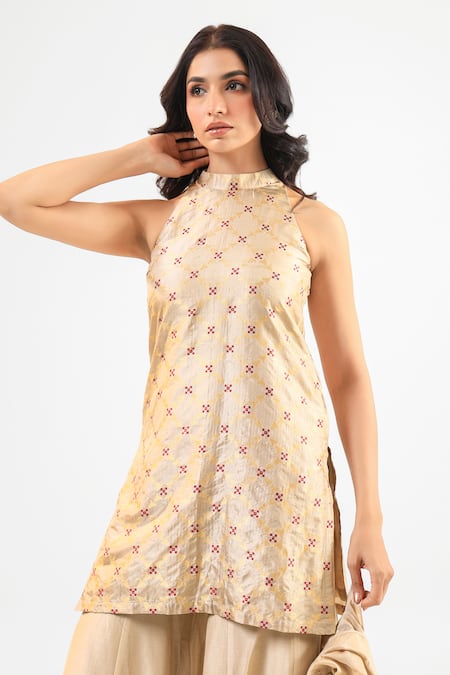 Amrood_Beige Embroidery Mandarin Collar Pure Banarsi Kurta Sharara Set _at_Aza_Fashions