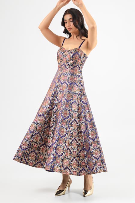 Buy_Amrood_Blue Embroidery Sweetheart Neck Deep Pure Banarsi Dress _Online_at_Aza_Fashions