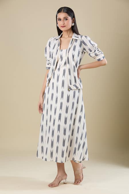 Naintara Bajaj Cream Scoop , Open Ikat Handloom And Black Dress With Jacket at Aza Fashions Naintara Bajaj_Cream Scoop , Open Ikat Handloom And Black Dress With Jacket _at_Aza_Fashions
