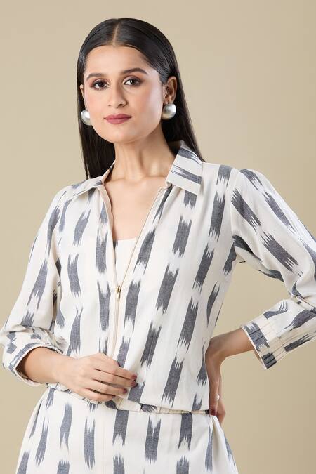 Buy Naintara Bajaj Cream Scoop , Open Ikat Handloom And Black Dress With Jacket Buy_Naintara Bajaj_Cream Scoop , Open Ikat Handloom And Black Dress With Jacket