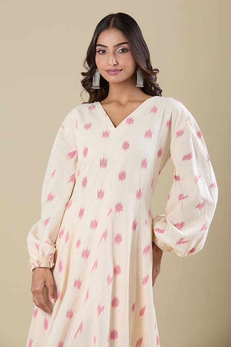 Buy_Naintara Bajaj_Cream V-neck Ikat Handloom Pink Dress _Online_at_Aza_Fashions
