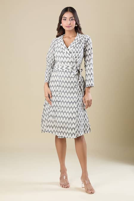 Buy_Naintara Bajaj_Cream V-neck Ikat Handloom Dress With Belt _Online_at_Aza_Fashions