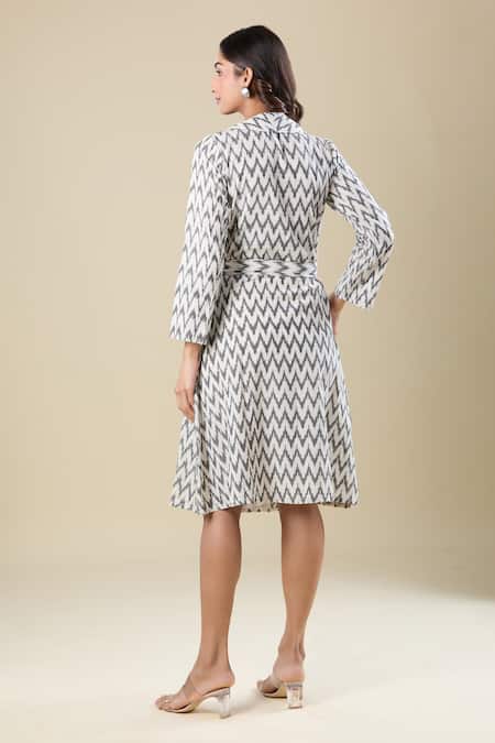 Naintara Bajaj Cream Ikat Handloom Dress With Belt 