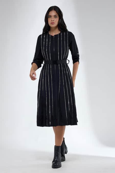 Krati Jain Black Cotton Round Neck Pleated Blend Dress 