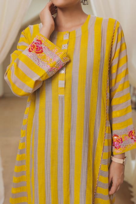 Rekha Agra_Yellow Chanderi Silk, Cotton Embroidery Round Neck Striped Kurta Pant Set _Online_at_Aza_Fashions