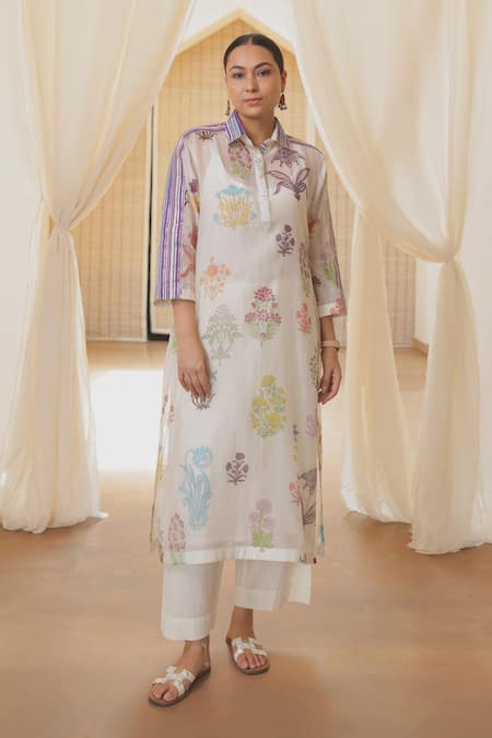 Rekha Agra White Floral Chanderi Kurta Set 
