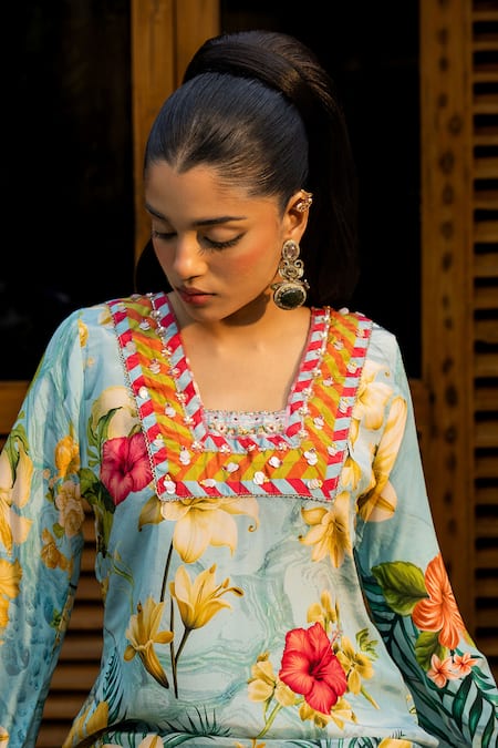Affroz Blue Viscose, Crepe Embroidery Square Neck Floral Hand Kaftan Online at Aza Fashions Affroz_Blue Viscose, Crepe Embroidery Square Neck Floral Hand Kaftan _Online_at_Aza_Fashions