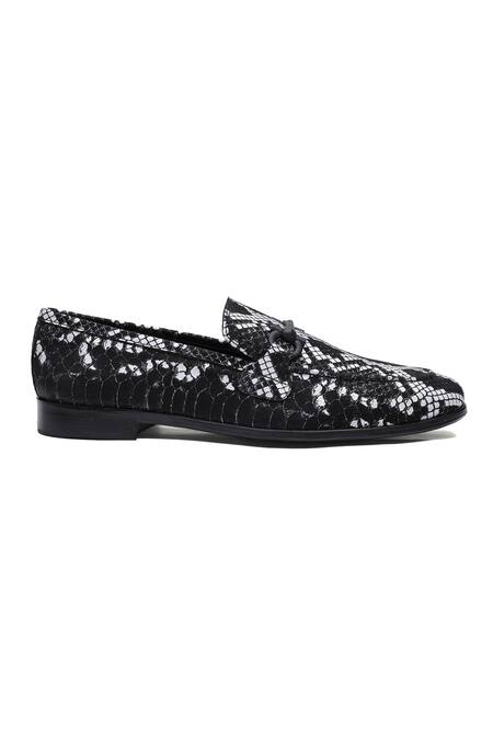 Shutiq_Black Baoli Zellona Leather Loafers _Online_at_Aza_Fashions