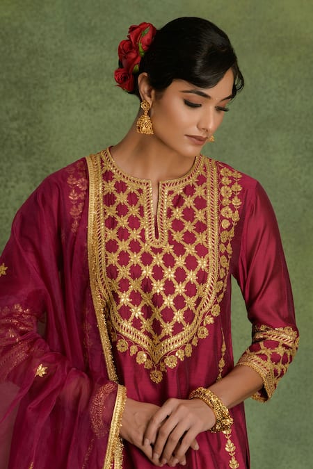 Buy saina kapoor Magenta Chanderi Embroidery Round Neck Kurta Set Online at Aza Fashions Buy_saina kapoor_Magenta Chanderi Embroidery Round Neck Kurta Set _Online_at_Aza_Fashions