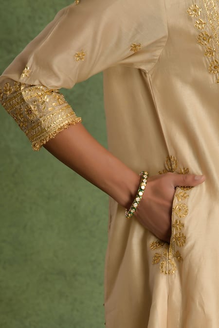 Buy saina kapoor Beige Chanderi Embroidery Round Neck Choga Kurta Set Online at Aza Fashions Buy_saina kapoor_Beige Chanderi Embroidery Round Neck Choga Kurta Set _Online_at_Aza_Fashions