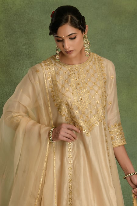 Shop saina kapoor Beige Chanderi Embroidery Round Neck Choga Kurta Set Online at Aza Fashions Shop_saina kapoor_Beige Chanderi Embroidery Round Neck Choga Kurta Set _Online_at_Aza_Fashions