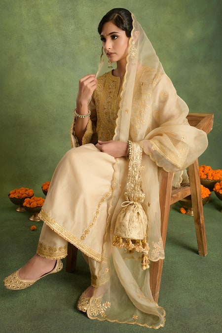Shop saina kapoor Beige Chanderi Embroidery, Zari Round Neck Choga Set Online at Aza Fashions Shop_saina kapoor_Beige Chanderi Embroidery, Zari Round Neck Choga Set _Online_at_Aza_Fashions
