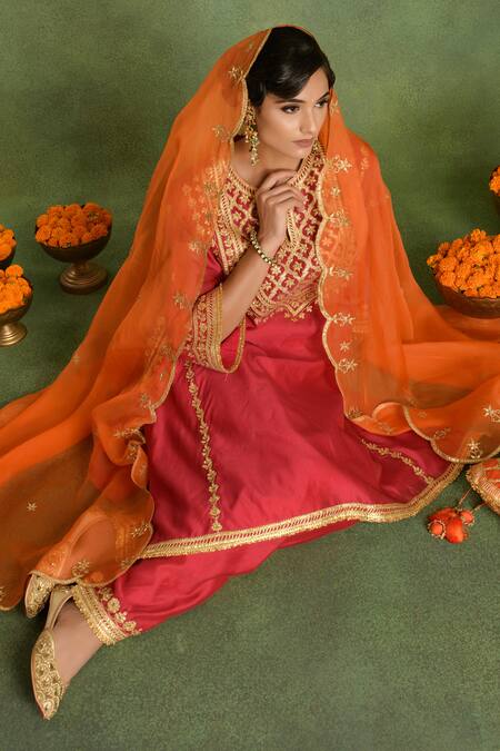 Buy_saina kapoor_Pink Chanderi Embroidery Split V-neck Choga Kurta Set _Online_at_Aza_Fashions