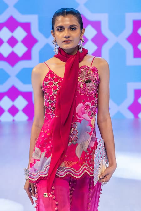 Buy Rishi and Vibhuti Fuchsia Organza Pom-poms, Embroidery Round Neck Pink Designer Dee Kurta Set Online at Aza Fashions Buy_Rishi and Vibhuti_Fuchsia Organza Pom-poms, Embroidery Round Neck Pink Designer Dee Kurta Set _Online_at_Aza_Fashions
