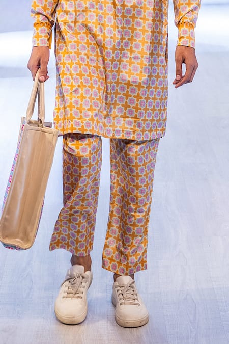 Buy_Rishi and Vibhuti_Maroon Crepe Embroidery Marigold Yellow Printed Kurta And Pant Set _Online_at_Aza_Fashions